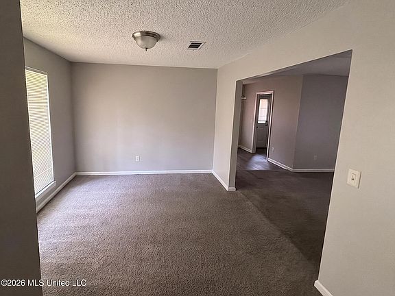 4th image of 132 Cumberland Rd