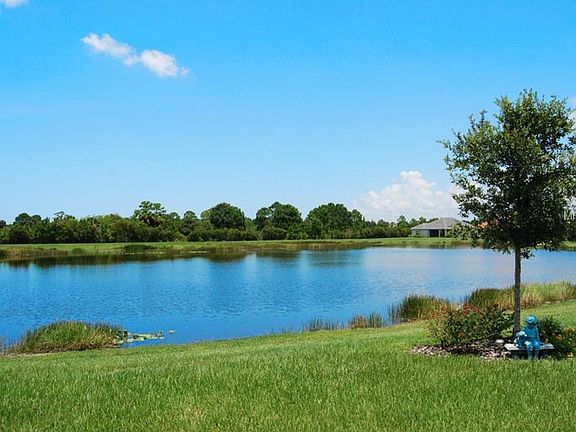 5th image of 1323 Still River Dr