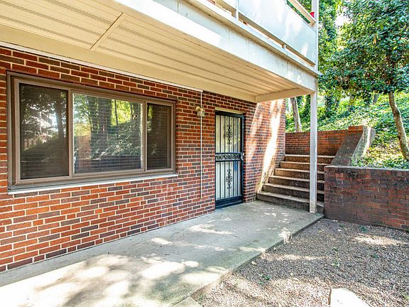 2nd image of 1800 Terrace Ave APT 8