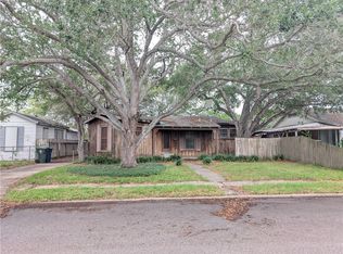 225 Glendale Dr, Corpus Christi, TX 78404
