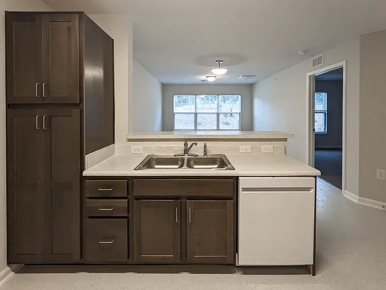 1401 Bickerstaff Rd — Photo 11