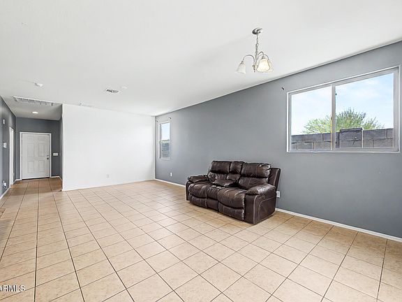 4th image of 21583 W MOHAVE Street