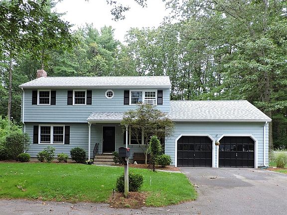 2nd image of 9 Carolina Ln
