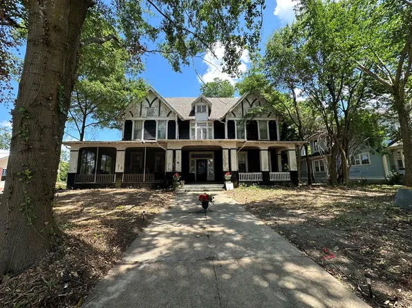 316 S Brundidge St, Troy, AL 36081