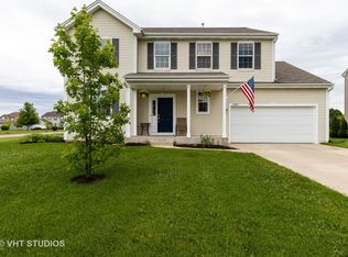 2350 Vivaldi St, Woodstock, IL 60098