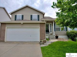 15405 Mormon St, Bennington, NE 68007