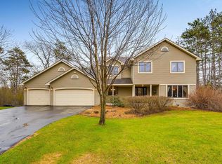 725 Glenna Dr, Hudson, WI 54016