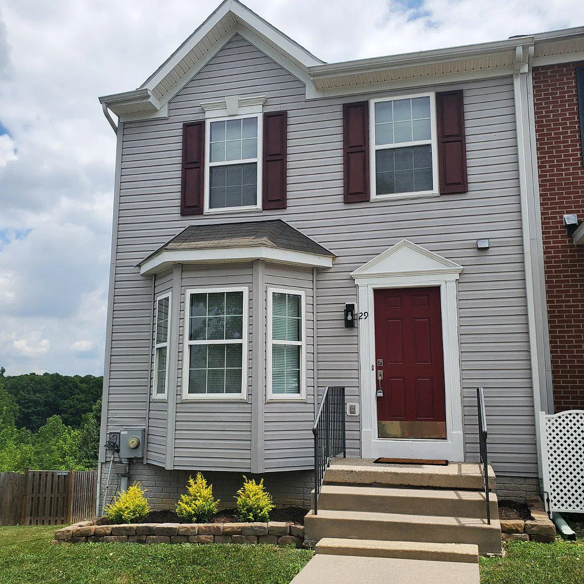 3 bed, 2.5 bath, 1332 sqft, $1,800 — Photo 1