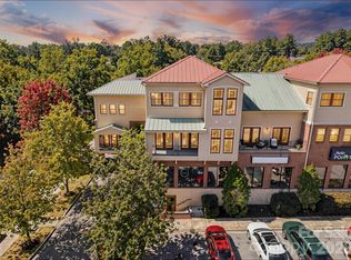 475 S Church St APT A, Hendersonville, NC 28792