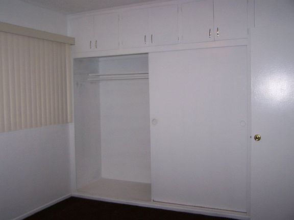 2nd image of 1712 E Route 66 APT C