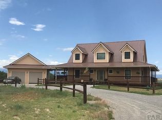7501 E Pine Bluff Dr, Pueblo, CO 81004