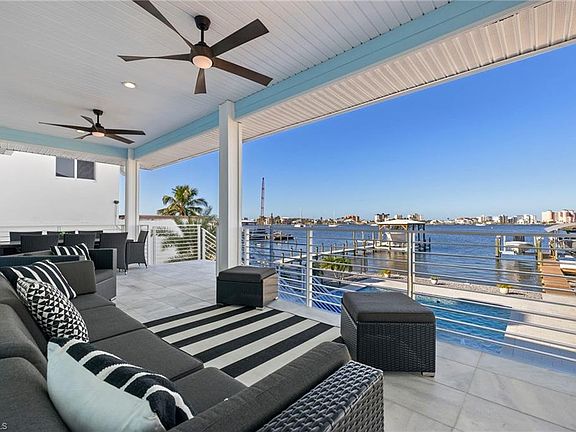 3rd image of 757 San Carlos DR
