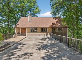 44 Channel Ln, Salem, SC 29676