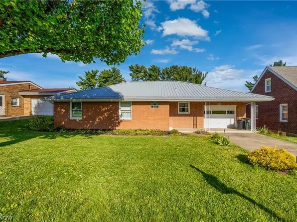 353 Westwood Dr, Steubenville, OH 43953