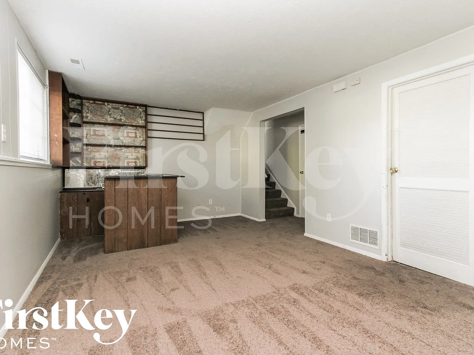 3 bed, 3.0 bath, 1568 sqft, $1,860 — Photo 3
