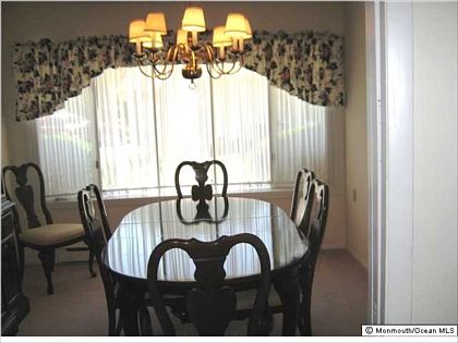 4th image of 1266A Hamilton Ct