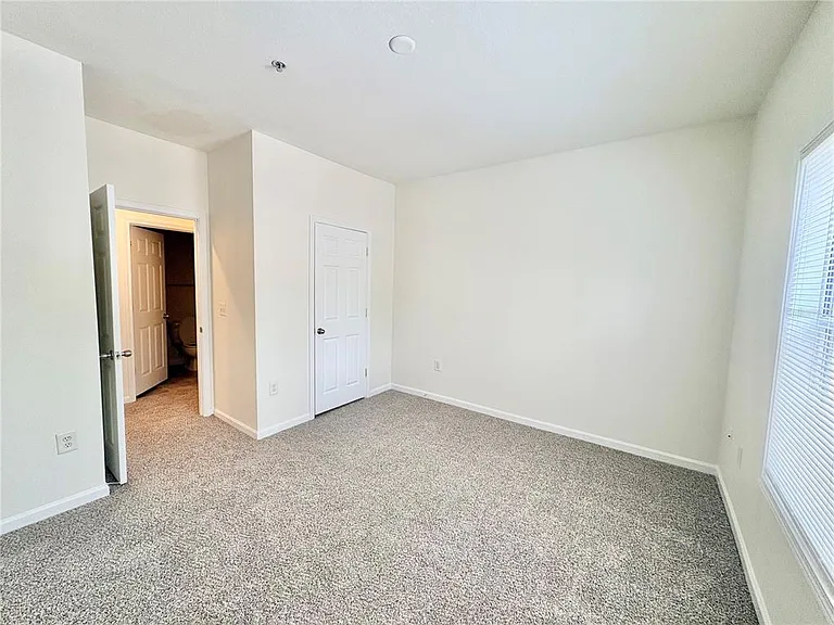4802 51st St W #1016 — Photo 10