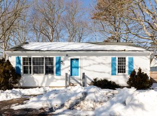 11 Hudson Rd, West Yarmouth, MA 02673
