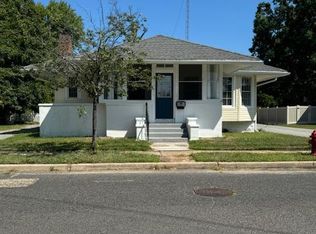 1014 New Pear St, Vineland, NJ 08360