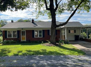834 College Ave, Harrisonburg, VA 22802
