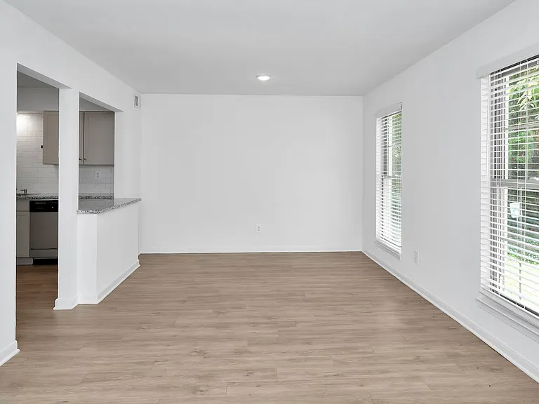 Parkside Place — Photo 19