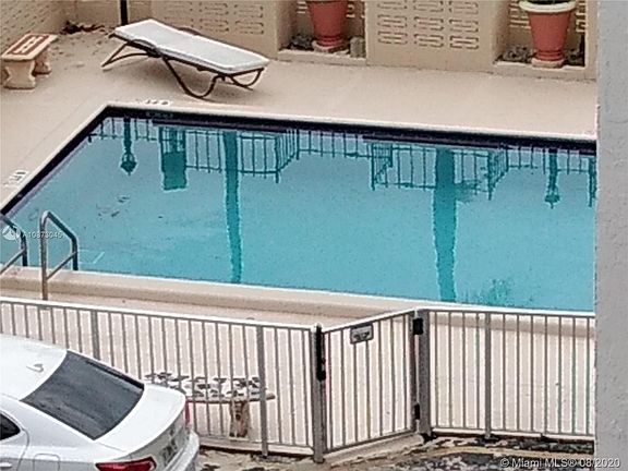 2nd image of 7850 Byron Ave APT 501