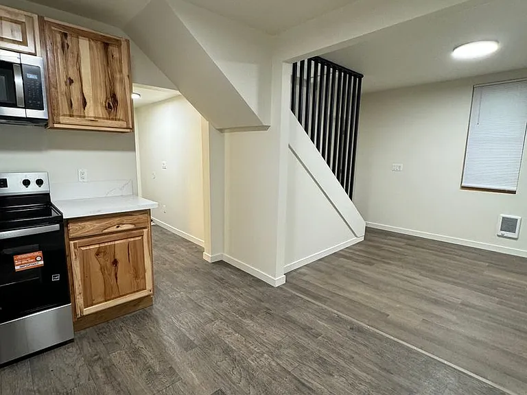 16025 SE Lake Holm Rd — Photo 11