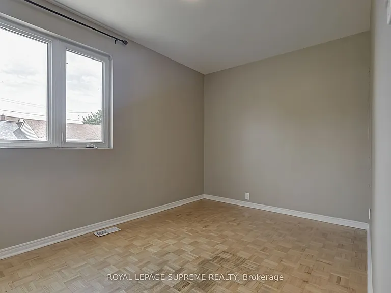 367 Westmoreland Ave N #MAIN — Photo 9