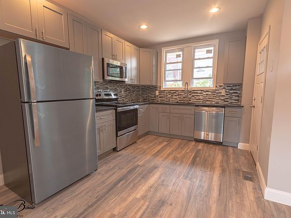 4th image of 5232 N Hutchinson St