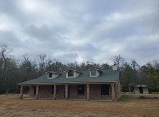 523 River Landing Rd, Leakesville, MS 39451