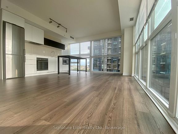 5th image of 20 Thomas Riley Rd #602