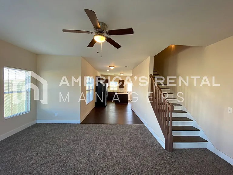 6206 Cathwick Dr — Photo 15