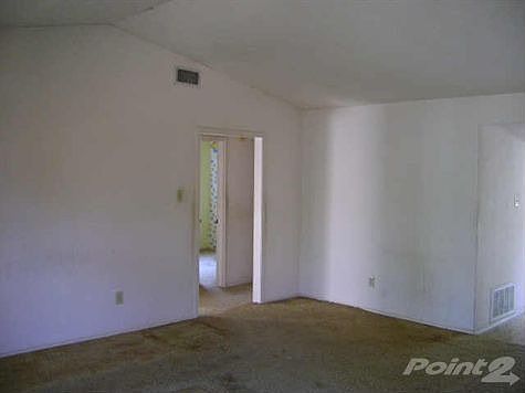 4th image of 2327 La Costa
