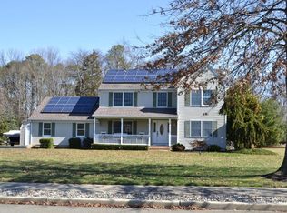 54 Hampshire Ct, New Egypt, NJ