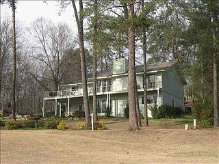 5th image of 300 Sassafras Dr