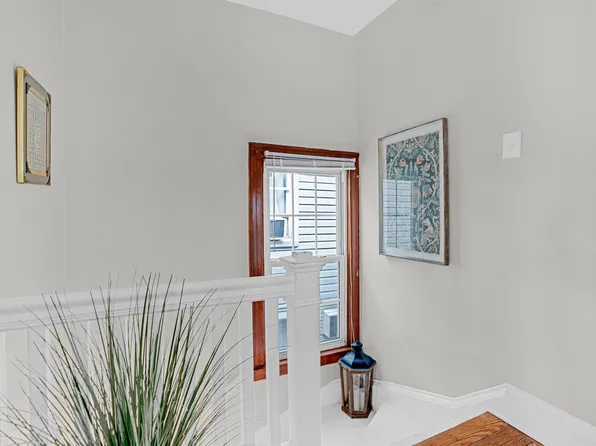 16 Stegman Terrace image 3 of 48