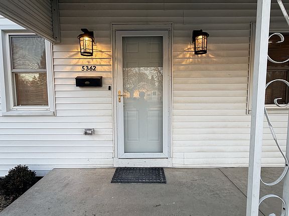 3rd image of 5362 Woodward St