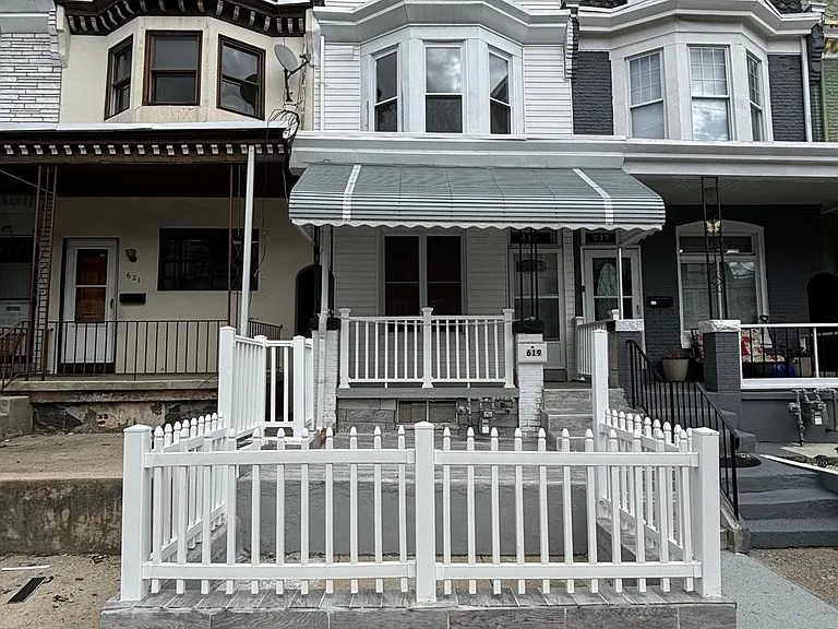 619 Weiser St — Photo 1