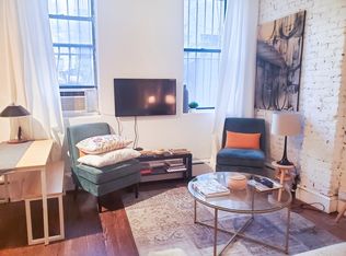 307 Bedford Ave #1R, Brooklyn, NY 11211
