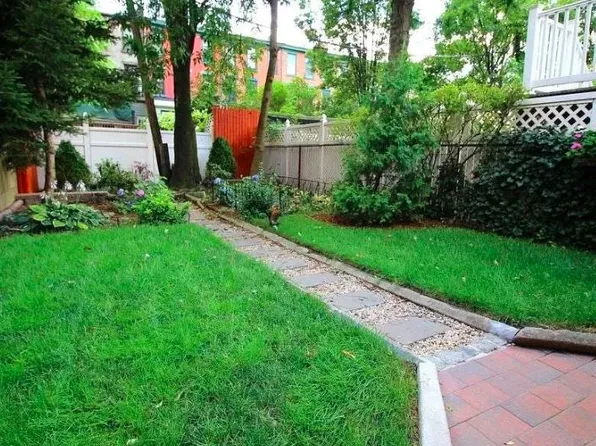 209 Pavonia Avenue 1 image 1 of 11