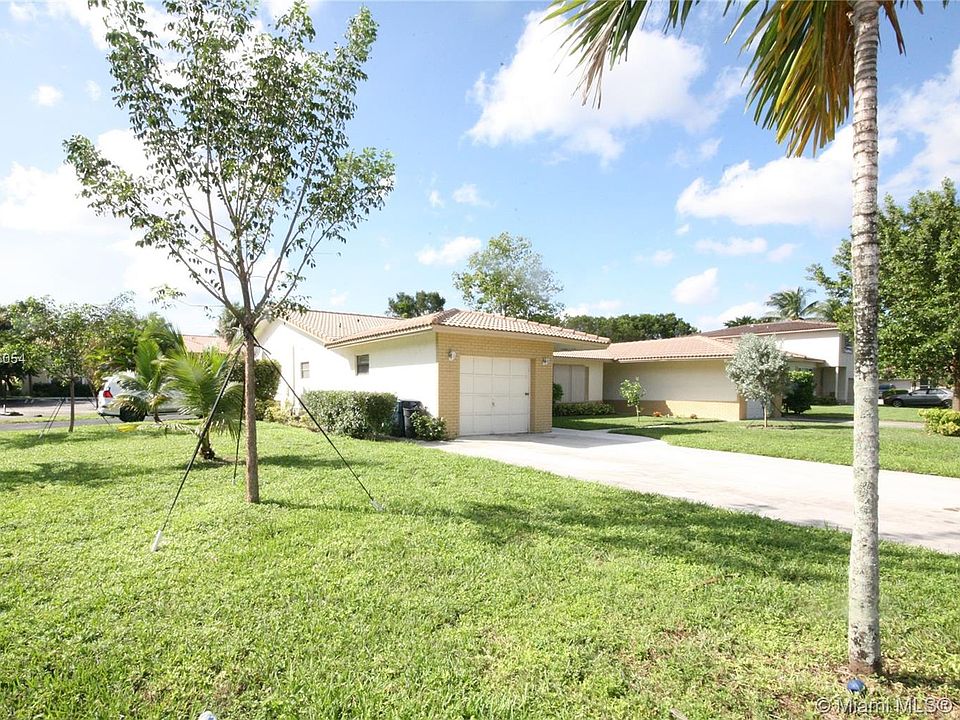 1st image of 11609 NW 24th Ct
