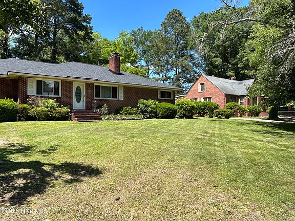 2nd image of 408 Rountree Street W