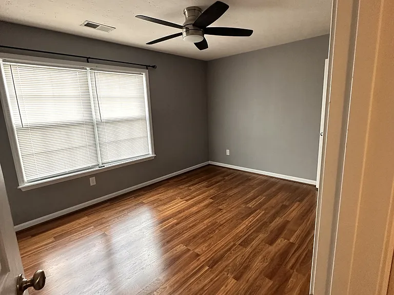 238 Riley Way — Photo 11