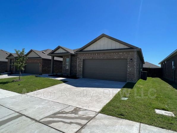 752 Richmond Dr