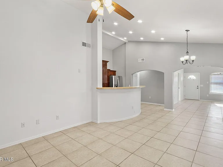 3269 Maple Point Dr — Photo 21