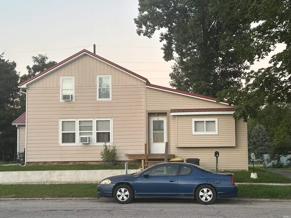 110 N Poplar St, Lagrange, IN 46761