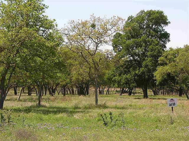 1st image of 69 Thriving Oak Dr