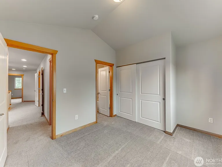 7510 Broadway #3 — Photo 22
