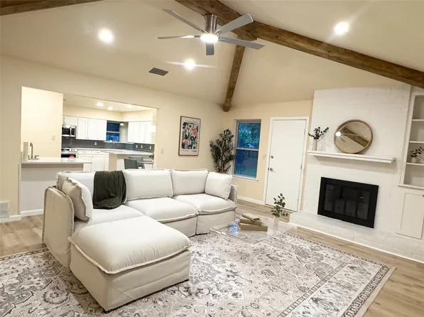 6513 Circleview Dr, North Richland Hills, TX 76180