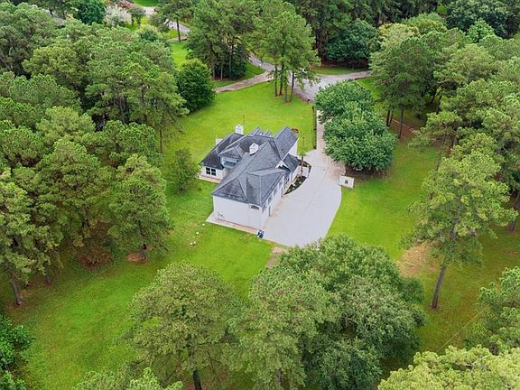 Imagine adding a pool and creating a tropical oasis and hosting backyard BBQ's for the neighbors on the 4th of July!
